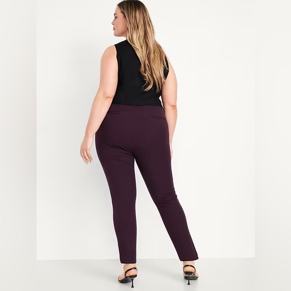 Old Navy Pixie Pants - Picture 2 of 6